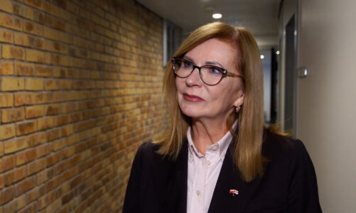 USA znoszą część sankcji na Białoruś. Zdaniem europarlamentarzystów Europa nie powinna podążać ich śladem