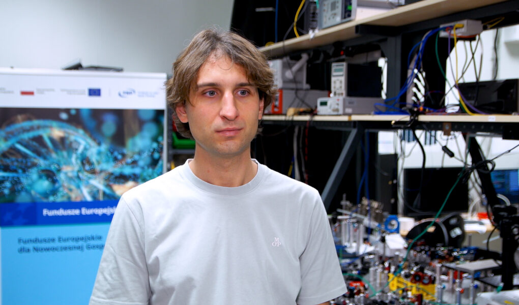 Naukowcy z Uniwersytetu Warszawskiego stworzyli nowy typ odbiornika kwantowego. Technologia ma duży potencjał zastosowania w przemyśle kosmicznym i obronności