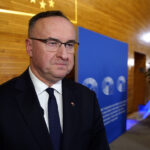 Unijne projekty i zamówienia obronne wymagają przyspieszenia. Pakiet uproszczeń Omnibus V ma w tym pomóc